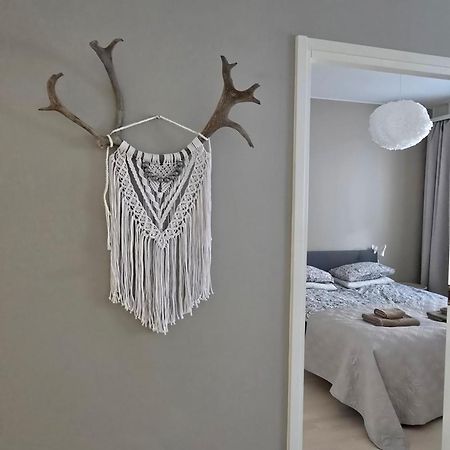 Uusi Kotoisa Kaksio Yksityissaunalla Rovaniemi Bagian luar foto