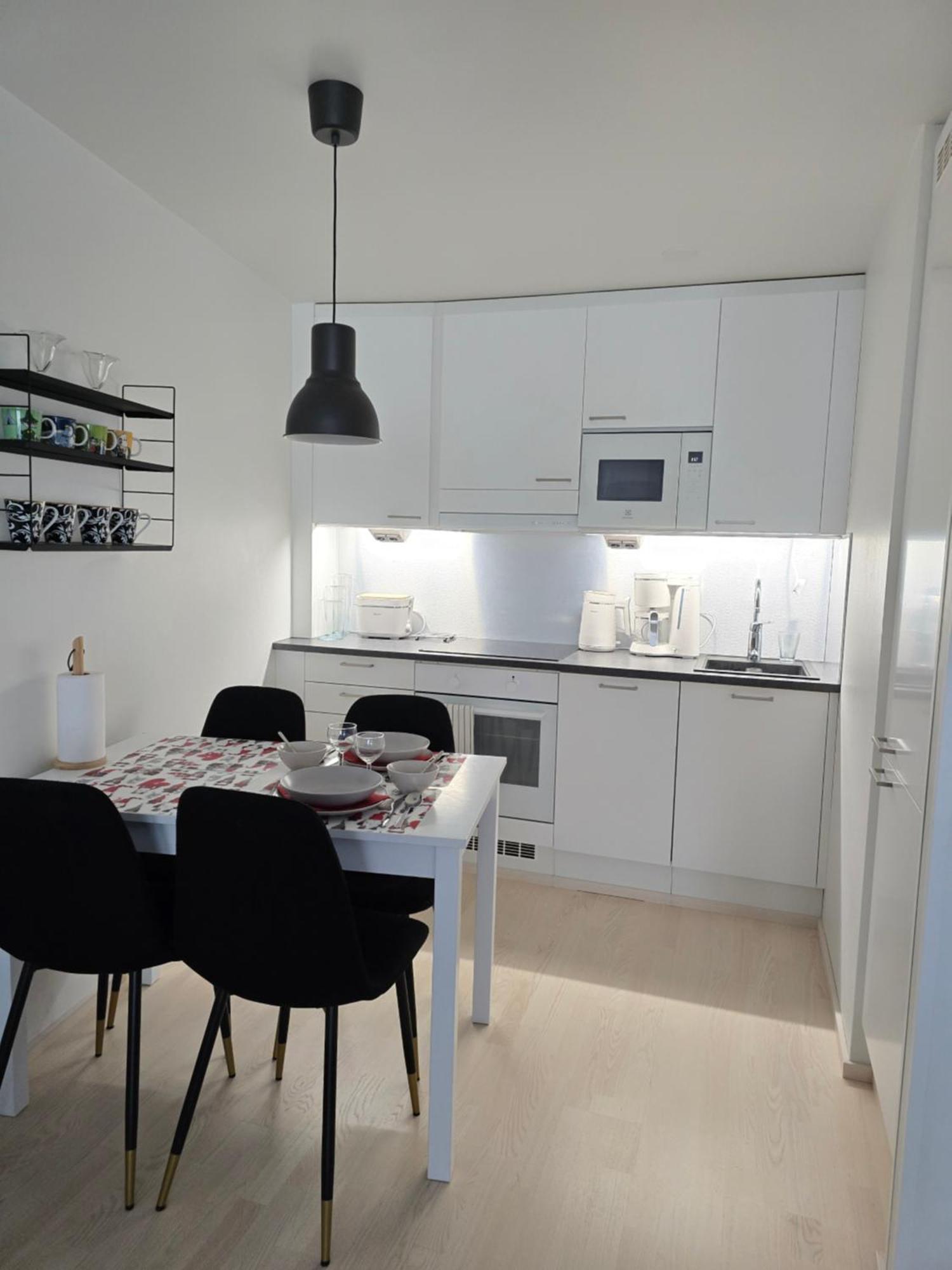 Uusi Kotoisa Kaksio Yksityissaunalla Rovaniemi Bagian luar foto