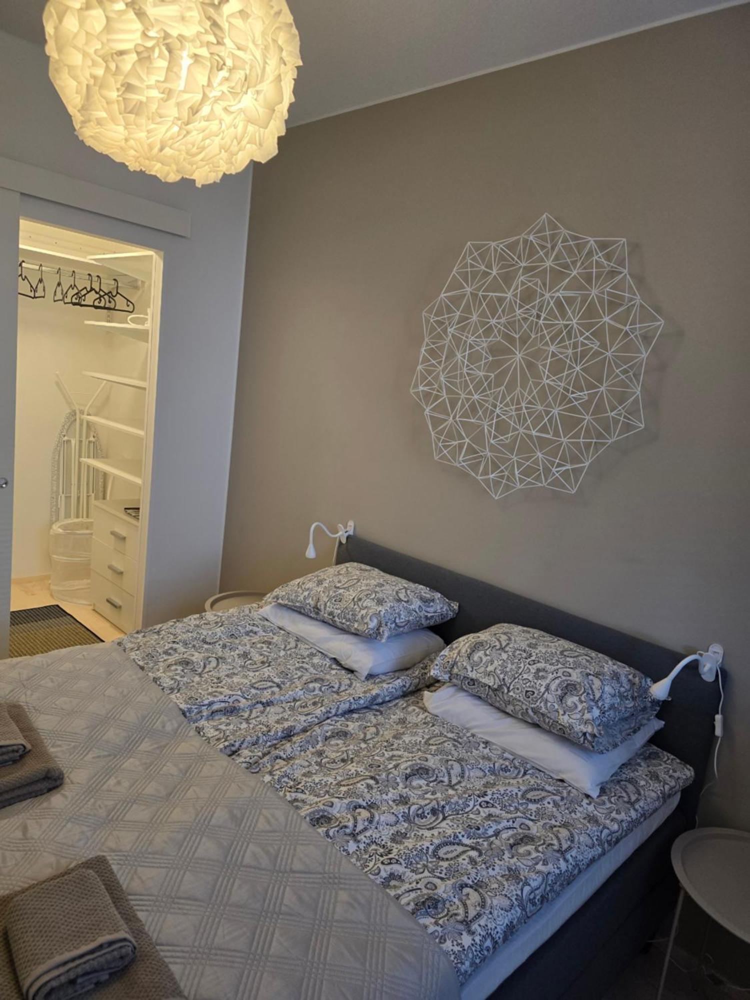 Uusi Kotoisa Kaksio Yksityissaunalla Rovaniemi Bagian luar foto
